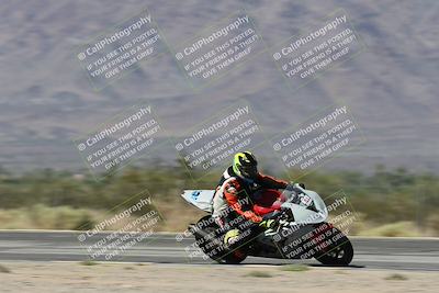 media/Oct-02-2025-Racers Edge (Thu) [[2c91cb6ab3]]/3-B Group/Session 5-Turn 3 Inside Pans (2pm)/